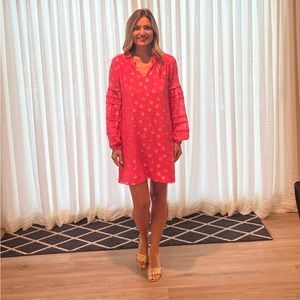 Lilly Pulitzer size 8 coral pink and gold dress! Fits like medium. GORGEOUS